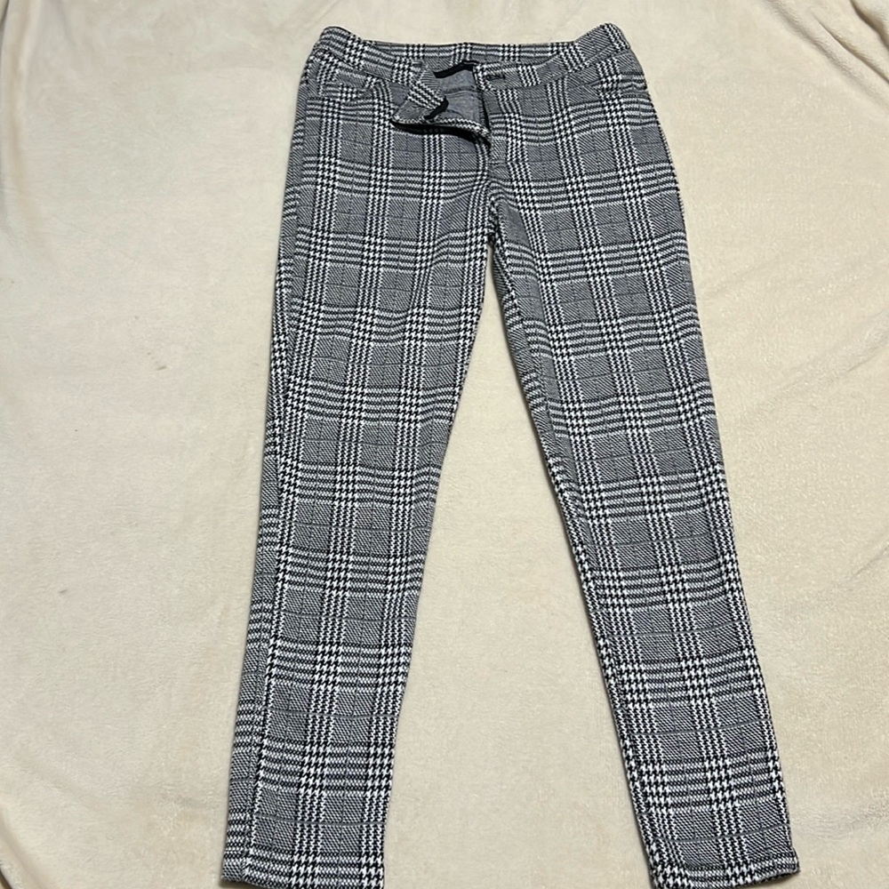 Brandy Melville small houndstooth dress pants